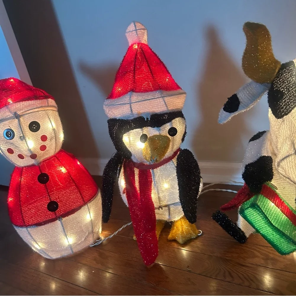 Vintage 20” Christmas Light Up Decor All 6 Characters Cow Dog Santa Penguin +